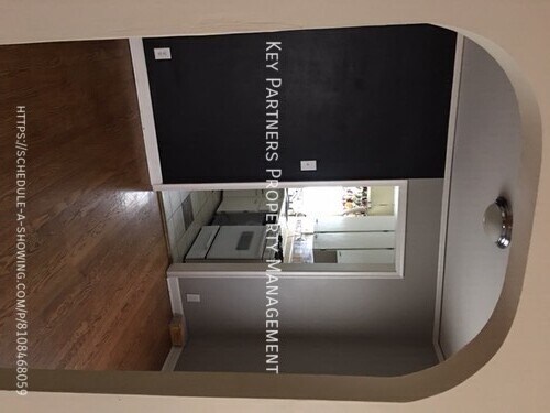 Foto del edificio - 619 NE 42nd-