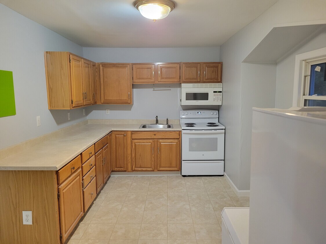 23 W Chestnut Ave Unit APT E, Merchantville, NJ 08109 Apartments in