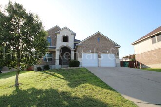 Building Photo - 2507 Snow Bird Dr