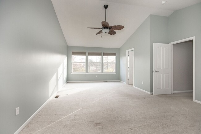 Building Photo - Welcome Home! 4 Bedroom/2.5 Bath Home in Avon!