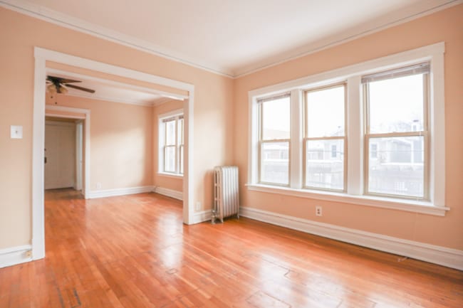 Photo - 4449 N Damen Ave Apartment