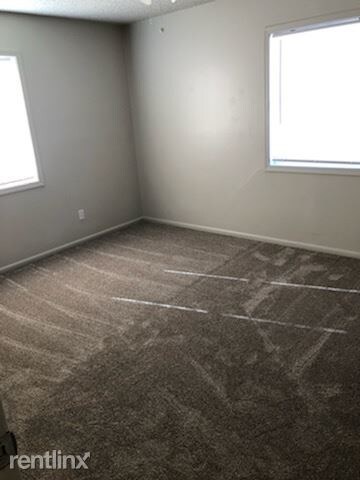 Foto principal - 1 br, 1 bath Apartment - 518 Baker Street 6