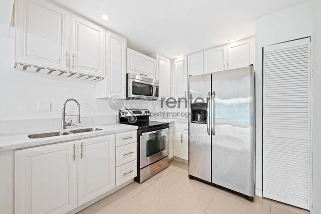 Photo - 15685 SW 82nd Cir Ln Apartment