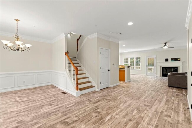 Building Photo - 119 Wetherbrooke Ln SE