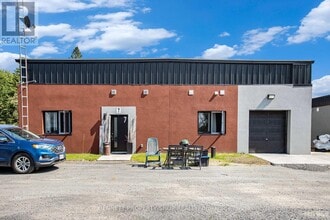 Building Photo - 3880-3880 County Rd 7