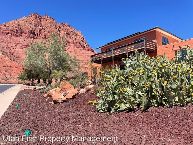 Foto del edificio - 4 br, 4 bath House - 370 N 100 E