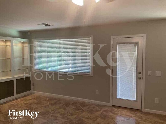 Building Photo - 4845 W Las Palmaritas Dr