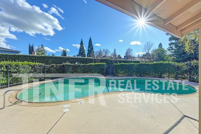 Foto del edificio - 7711 Juan Way