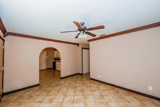 Foto del edificio - 11811 Fawn Dr