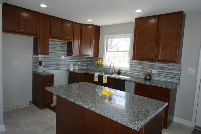 Foto del edificio - 1615 7th St