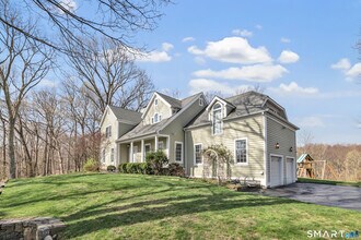 Building Photo - 553 Judd Rd