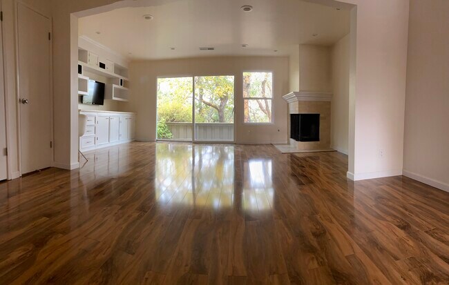 Foto del edificio - 5 Oak Crest Ct