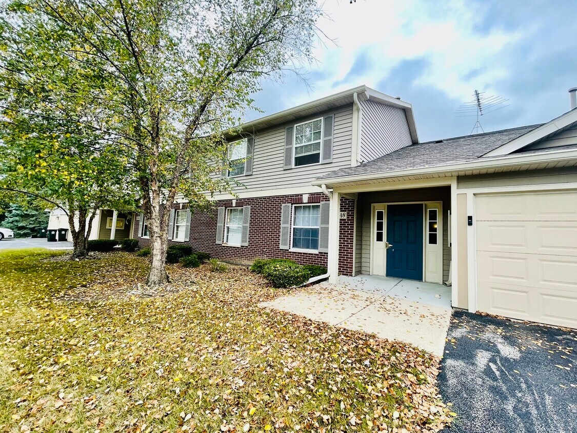 Primary Photo - 1248 N Red Oak Cir