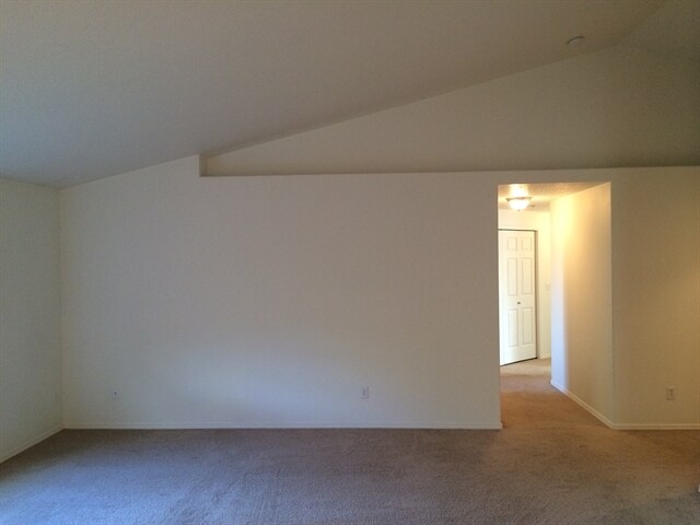 Building Photo - 2823 Roanoke St
