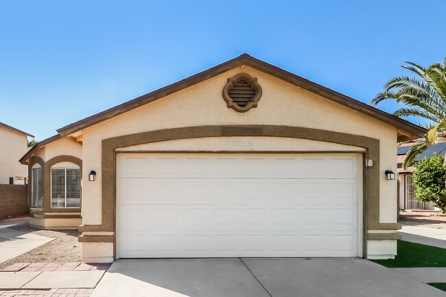 Building Photo - 17116 N Larkspur Ln