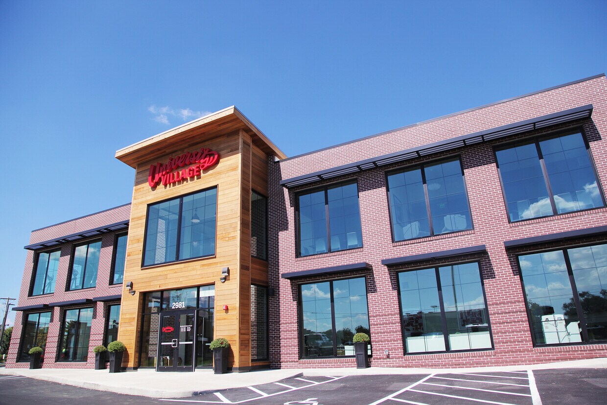 Foto principal - University Village