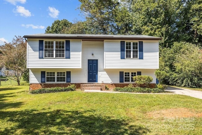 Foto del edificio - 7120 Clear Crossing Ln