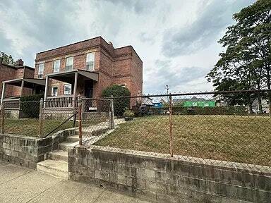 Building Photo - 987-989-989 Oregon Ave