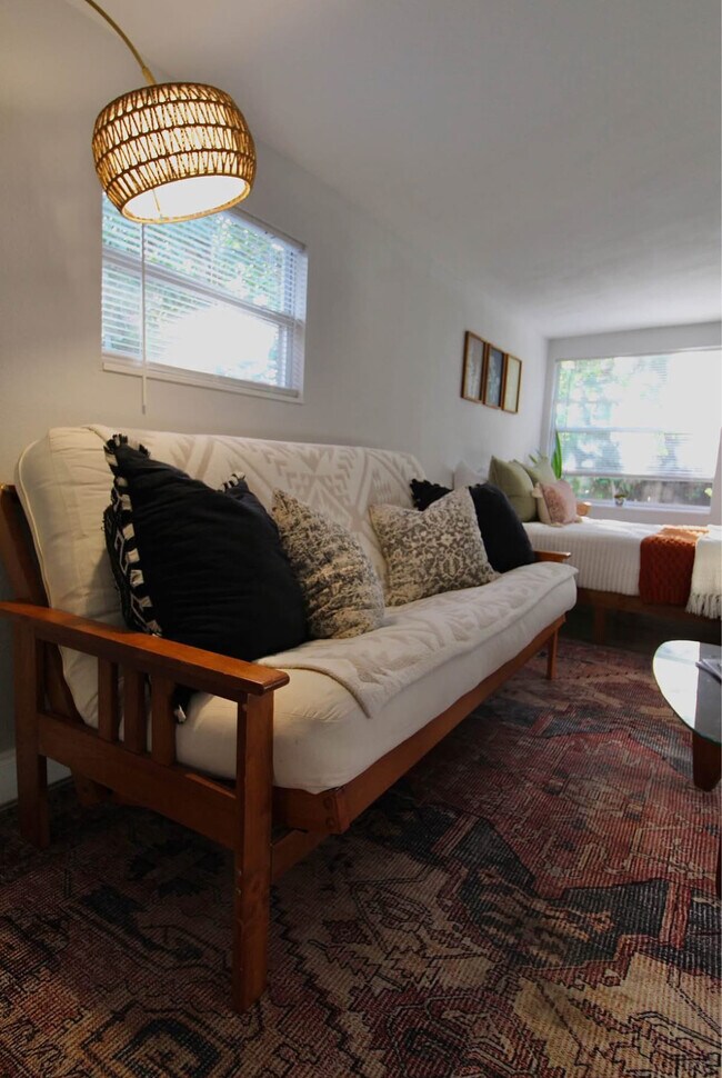 Foto del edificio - 2241 27th St S