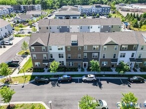 Building Photo - 4019 Grand Reserve Ln