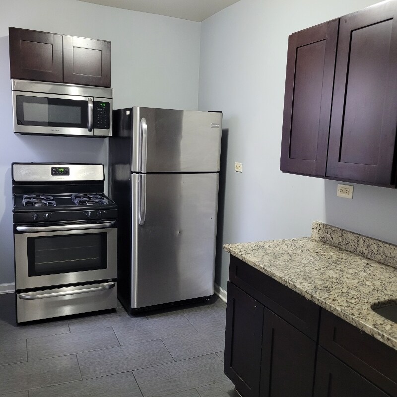 Foto principal - 6629 S Greenwood Ave