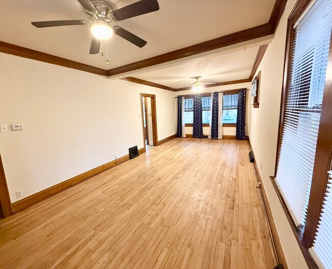 Foto del edificio - 6800 20th Ave