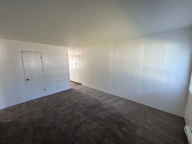 Foto del edificio - 550 SW Levens St
