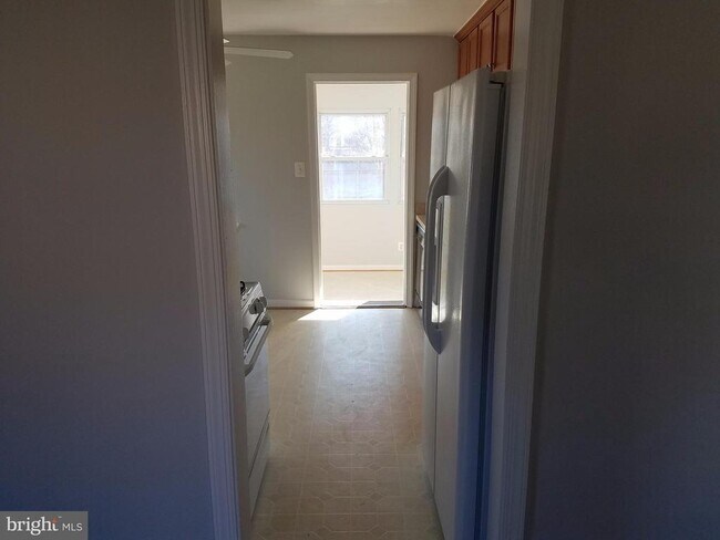 Building Photo - 3710 18th St S