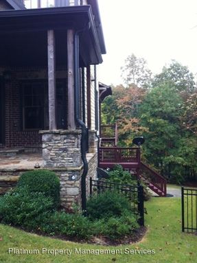 Building Photo - 500 River Sound Ln