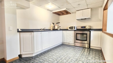 Building Photo - 24 Spartan Av