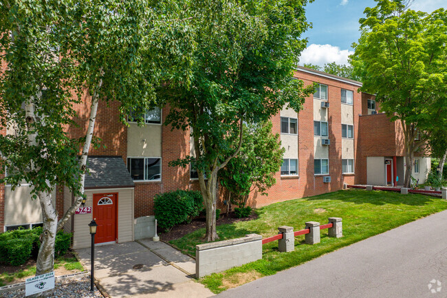 Building Photo - Manlius Academy