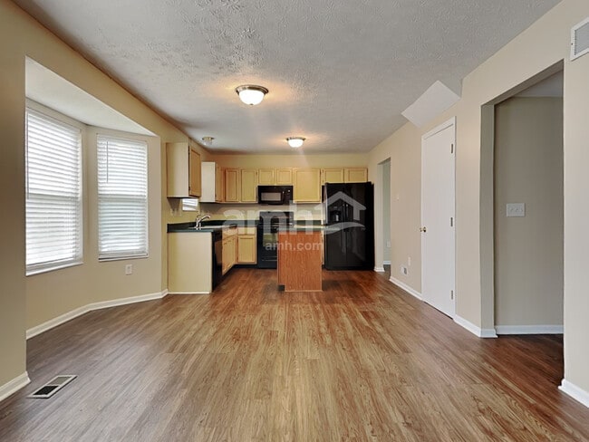 Building Photo - 4976 Rialto Ridge Dr