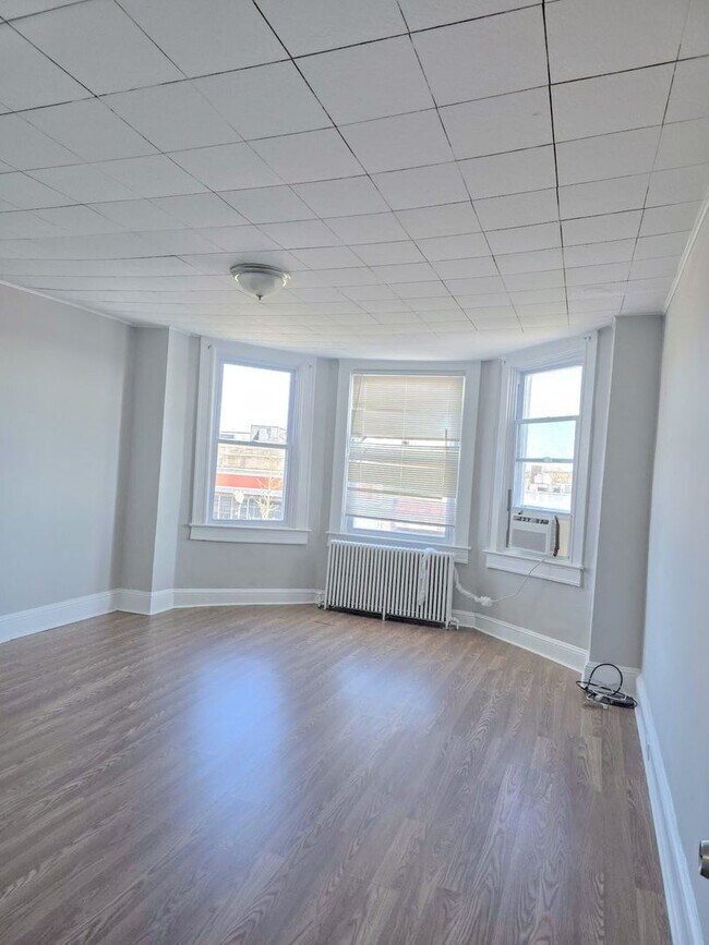 Foto del edificio - 3410 Belair Rd