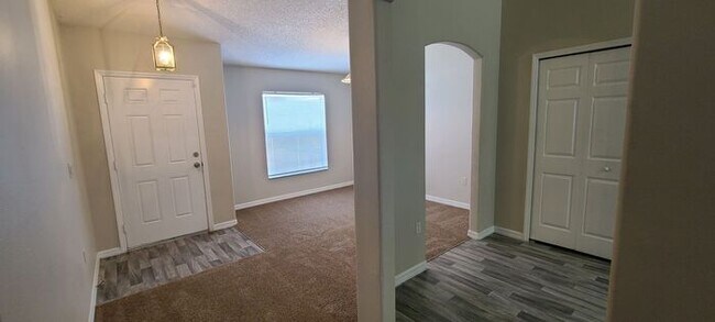 Building Photo - Single Family Home in Poinciana, Village 7