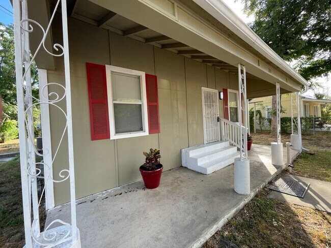 Foto del edificio - Rental Home Available!