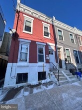 Building Photo - 549 Fernon St