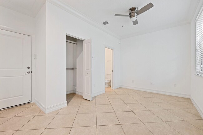 Foto del edificio - 222 S Federal Hwy