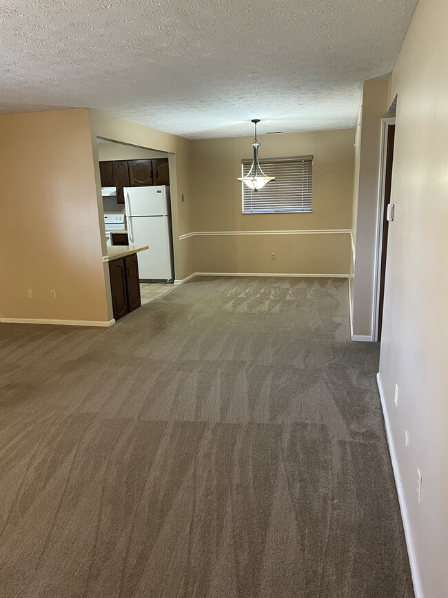 Building Photo - 6365 Catawba Dr