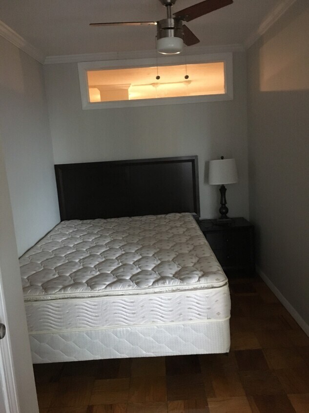 Foto principal - 2 Hawthorne Pl