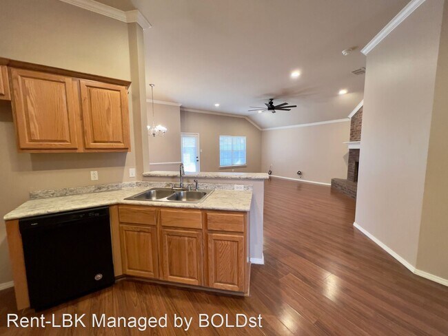 Building Photo - 3 br, 2 bath House - 9803 Juneau Ave