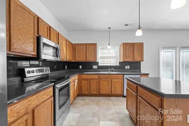 Building Photo - 13624 Purple Bloom Ln
