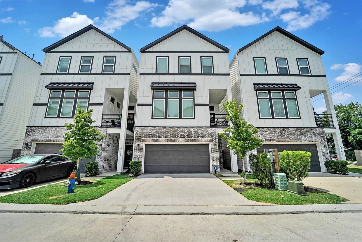 Foto principal - 5341 Donovan Gdns Ln
