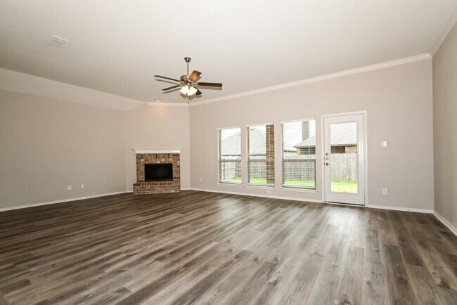 Foto del edificio - 811 Fran St