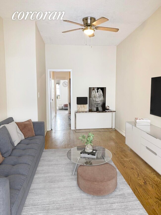 Foto del edificio - 1627 Summerfield St