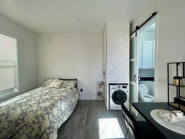 Foto del edificio - 1170 W 37th Dr