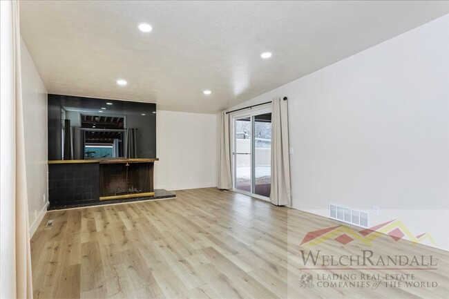 Foto del edificio - Recently Remodeled 3 bed 2 Bath Home in Ogden