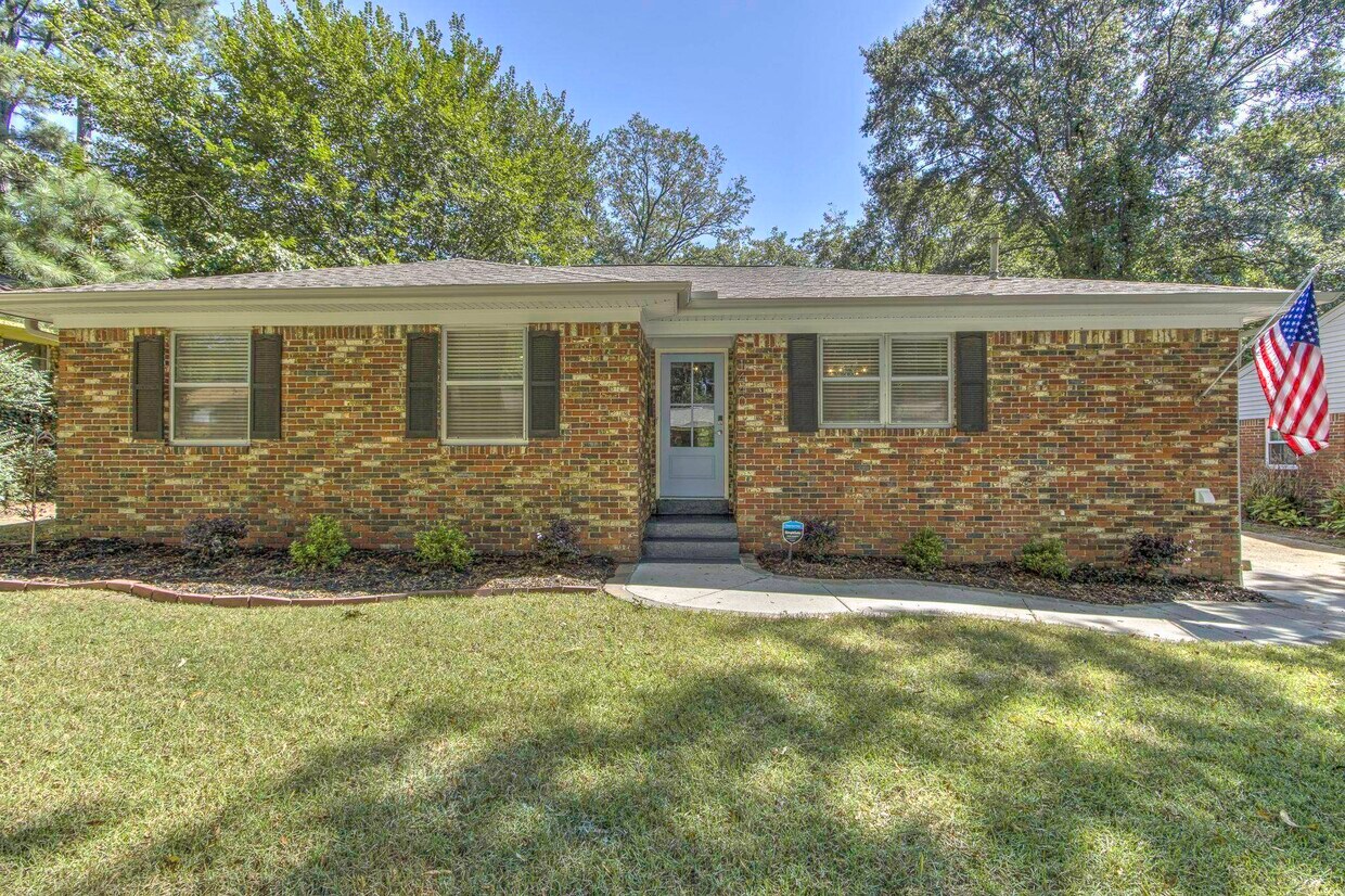 Foto principal - 1440 Wheaton St