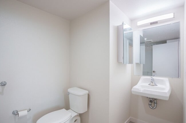 Interior Photo - Helios