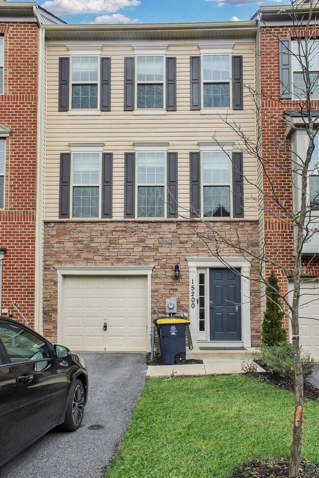 Photo - 15200 Lady Lauren Ln Townhome