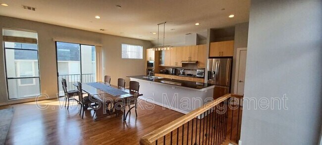 Photo - 4212 Bowser Ave Apartment